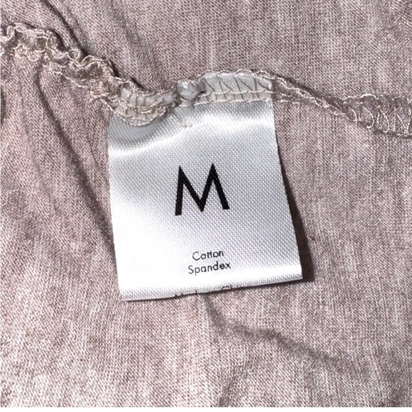 Tan Colored Short Sleeve Top | Like New | Size Medium - Picture 4 of 5